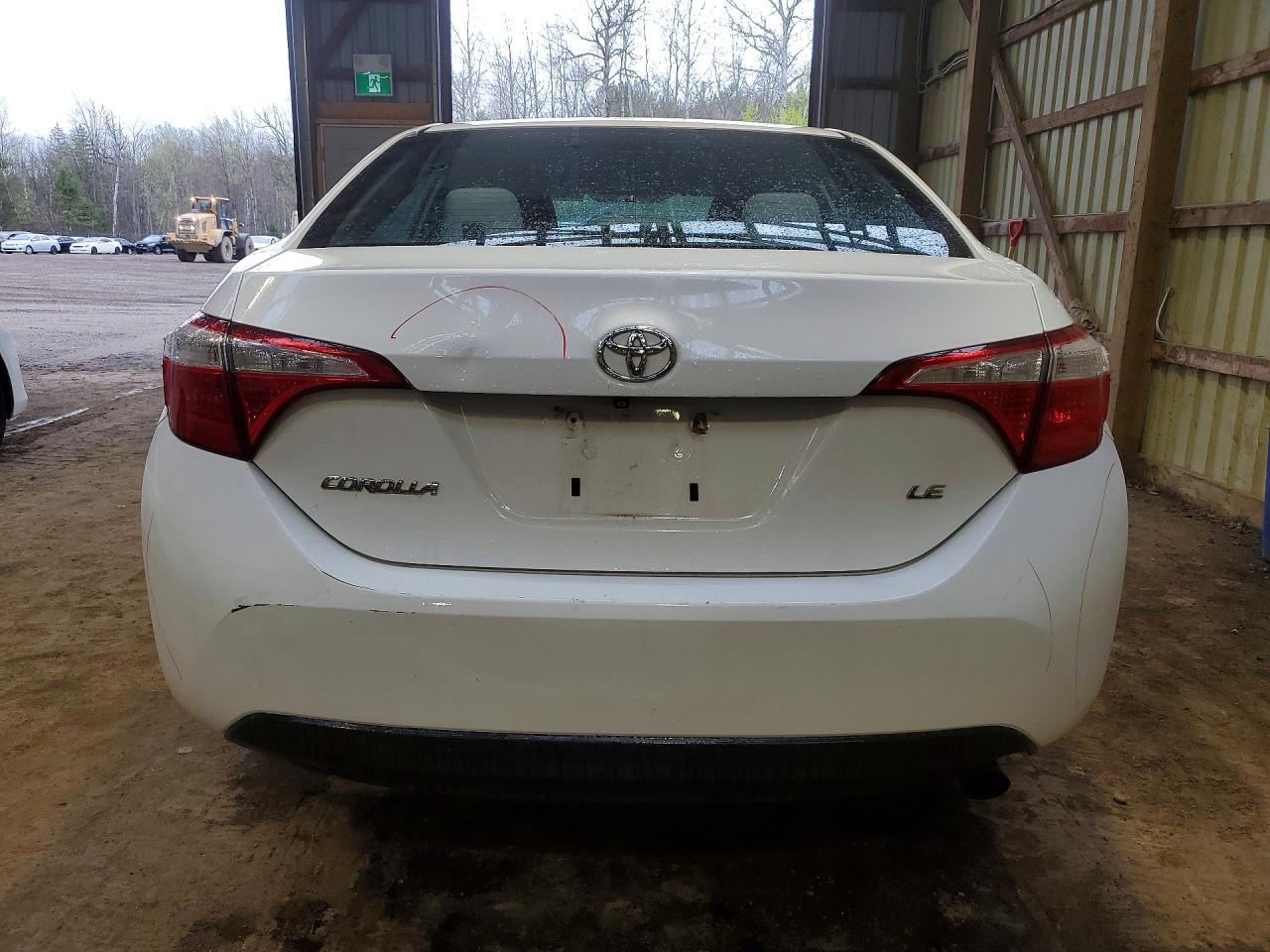 2014 TOYOTA COROLLA L photo 16