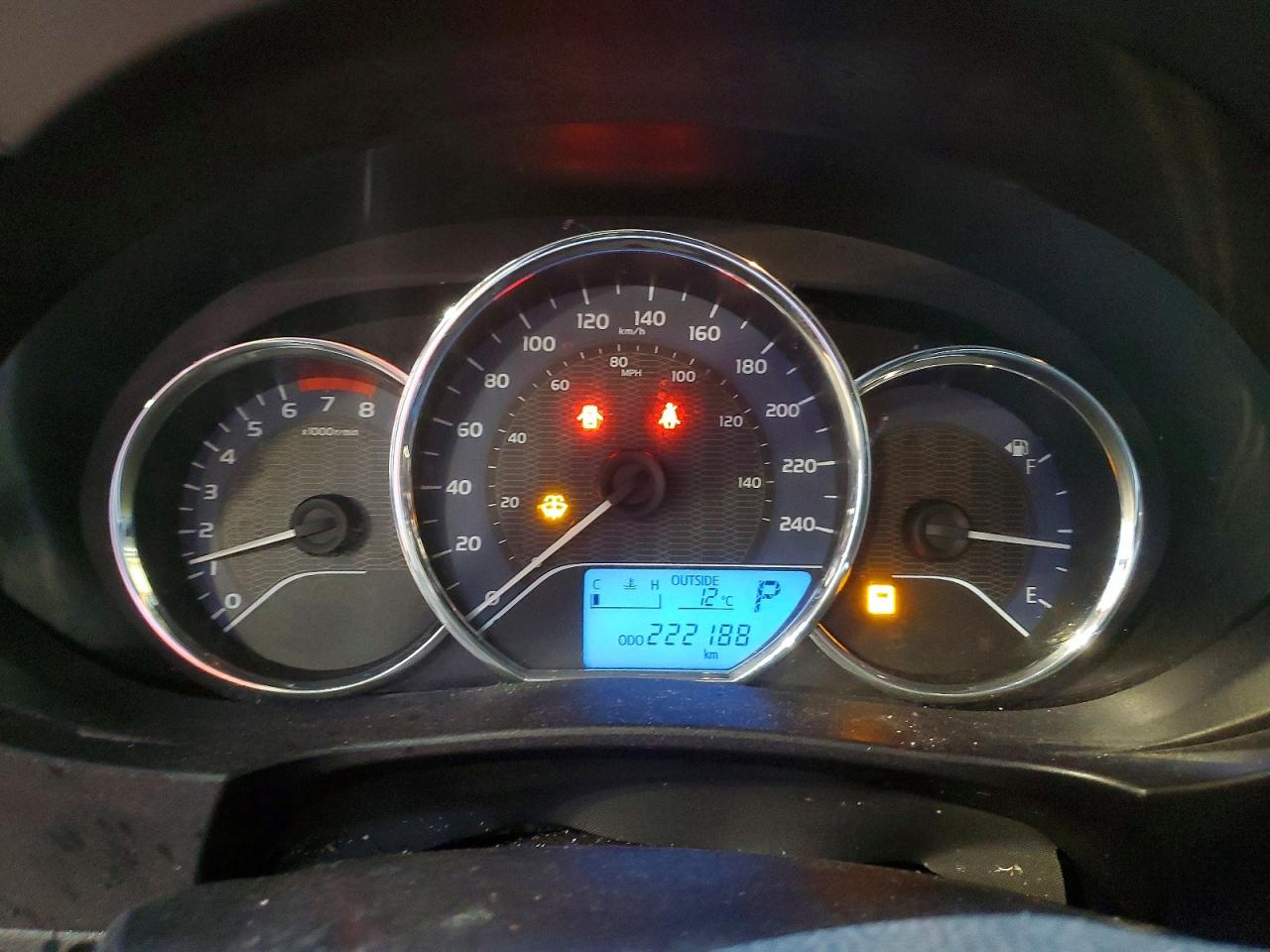 2014 TOYOTA COROLLA L photo 25