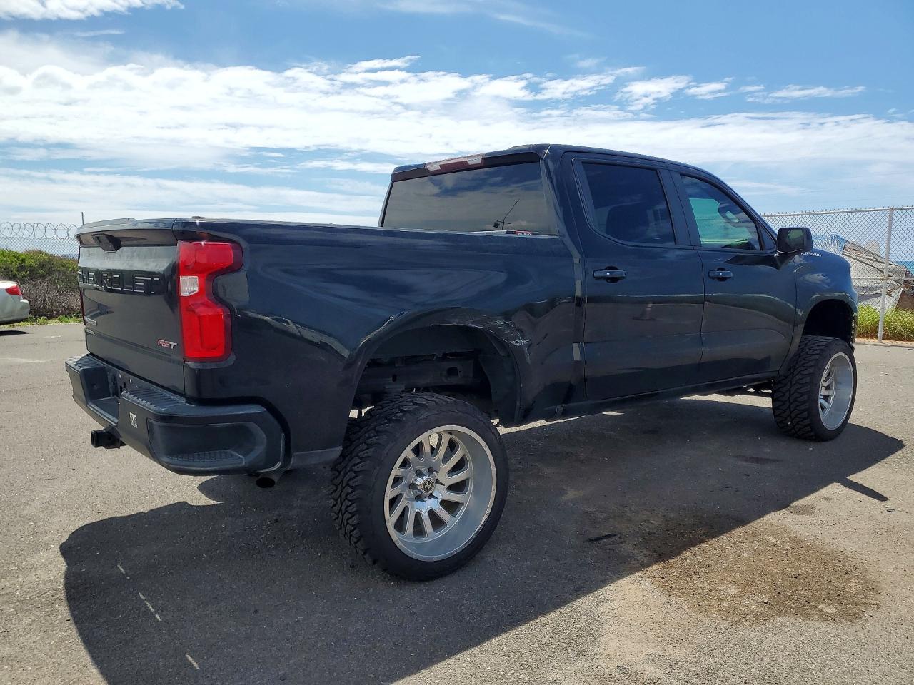 2019 CHEVROLET SILVERADO C1500 RST photo 7