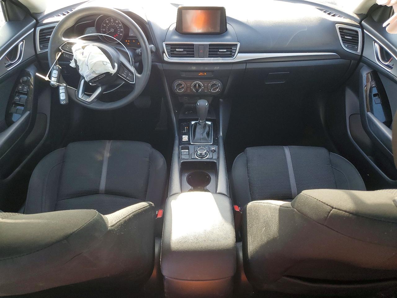 2017 MAZDA 3 SPORT photo 22
