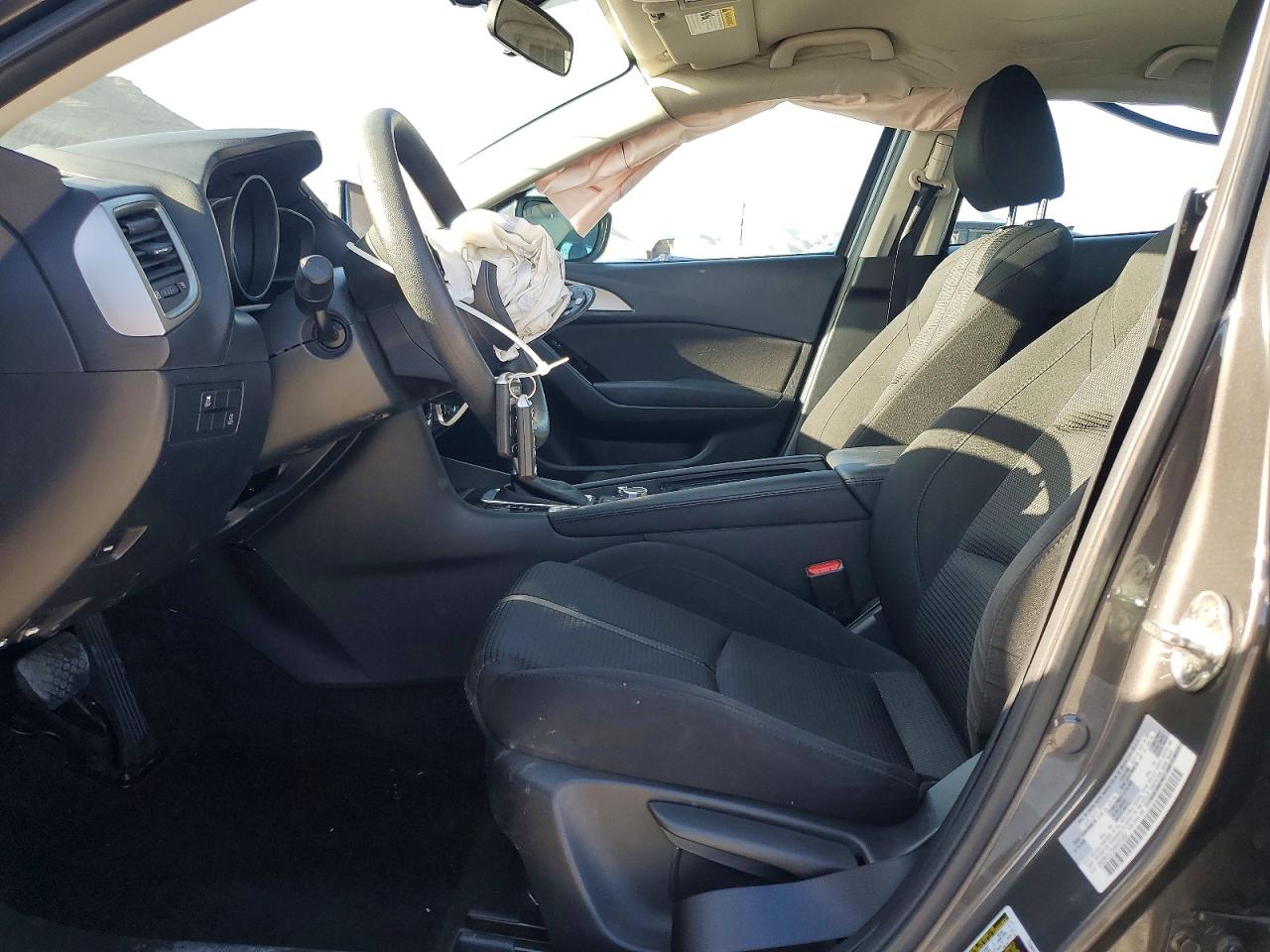 2017 MAZDA 3 SPORT photo 19