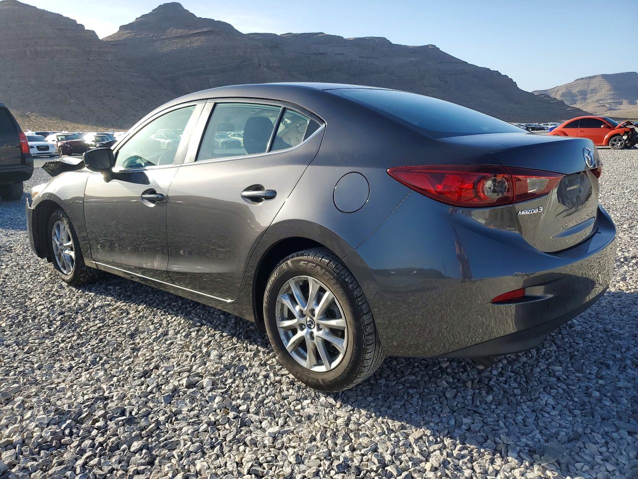 2017 MAZDA 3 SPORT photo 4