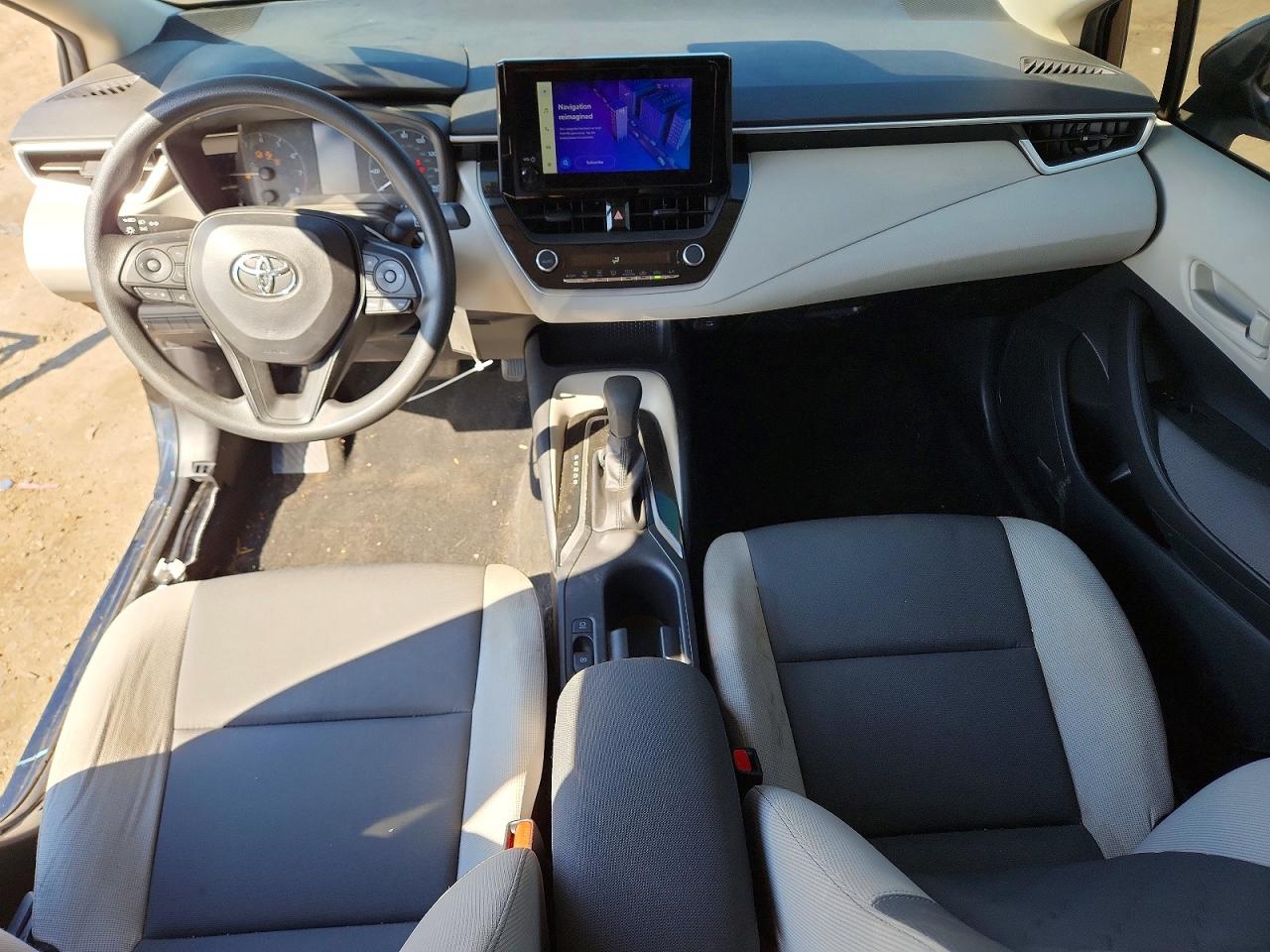 2023 TOYOTA COROLLA LE photo 22