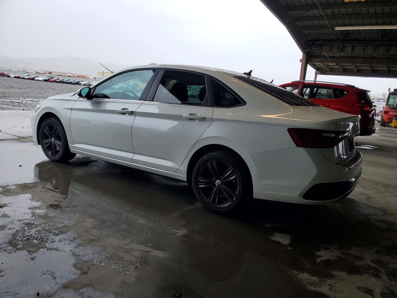 2023 VOLKSWAGEN JETTA SE photo 3