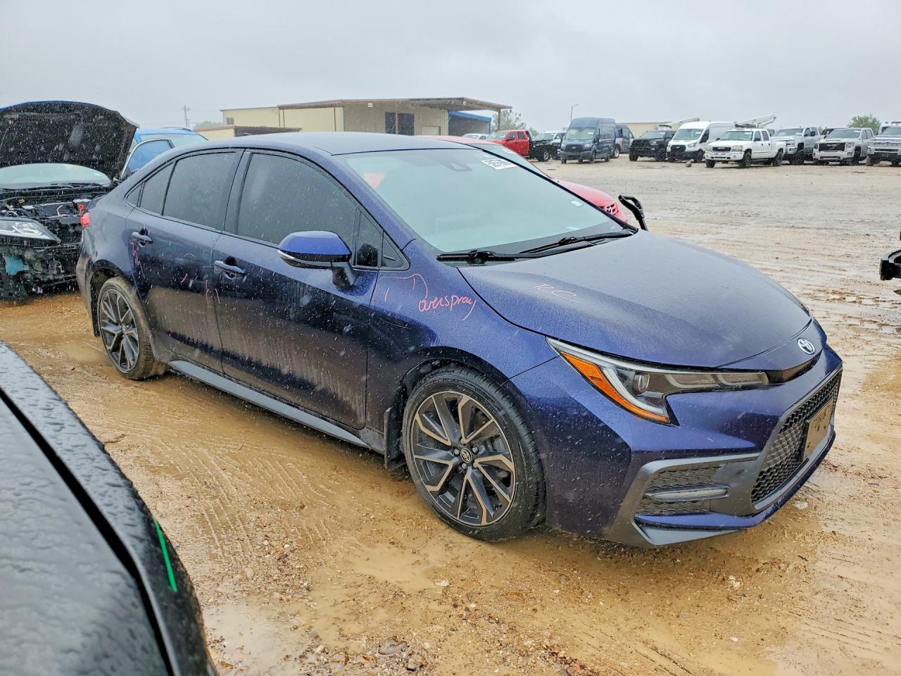 2020 TOYOTA COROLLA SE photo 4