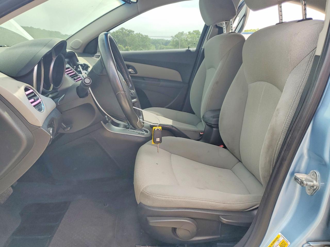 2011 CHEVROLET CRUZE LT photo 7