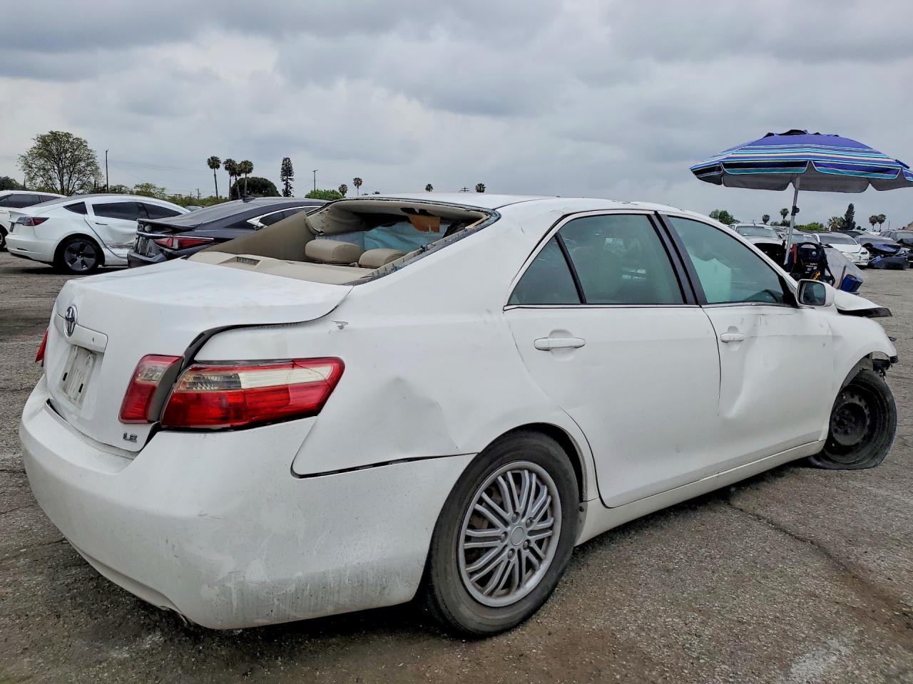 2007 TOYOTA CAMRY LE V6 photo 7