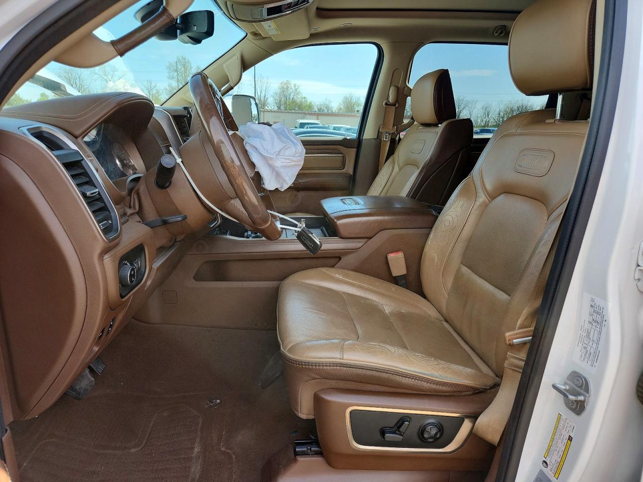 2019 RAM 1500 LONGHORN photo 13