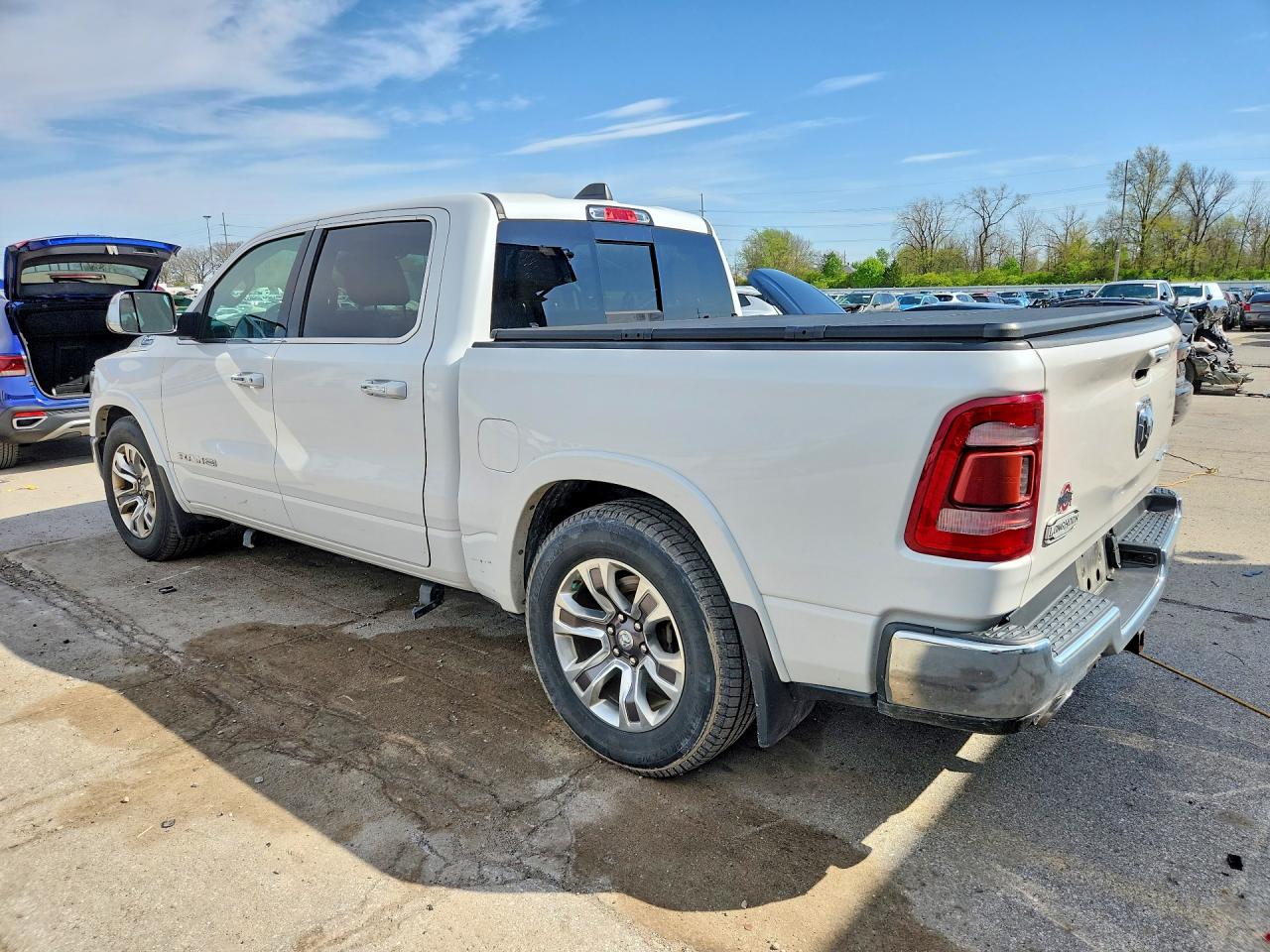 2019 RAM 1500 LONGHORN photo 3