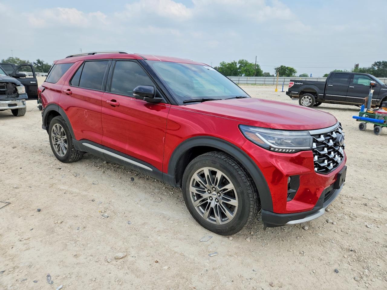 2025 FORD EXPLORER PLATINUM photo 5
