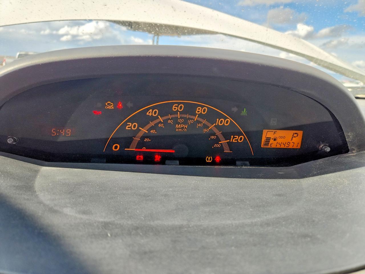 2010 TOYOTA YARIS BASE photo 25