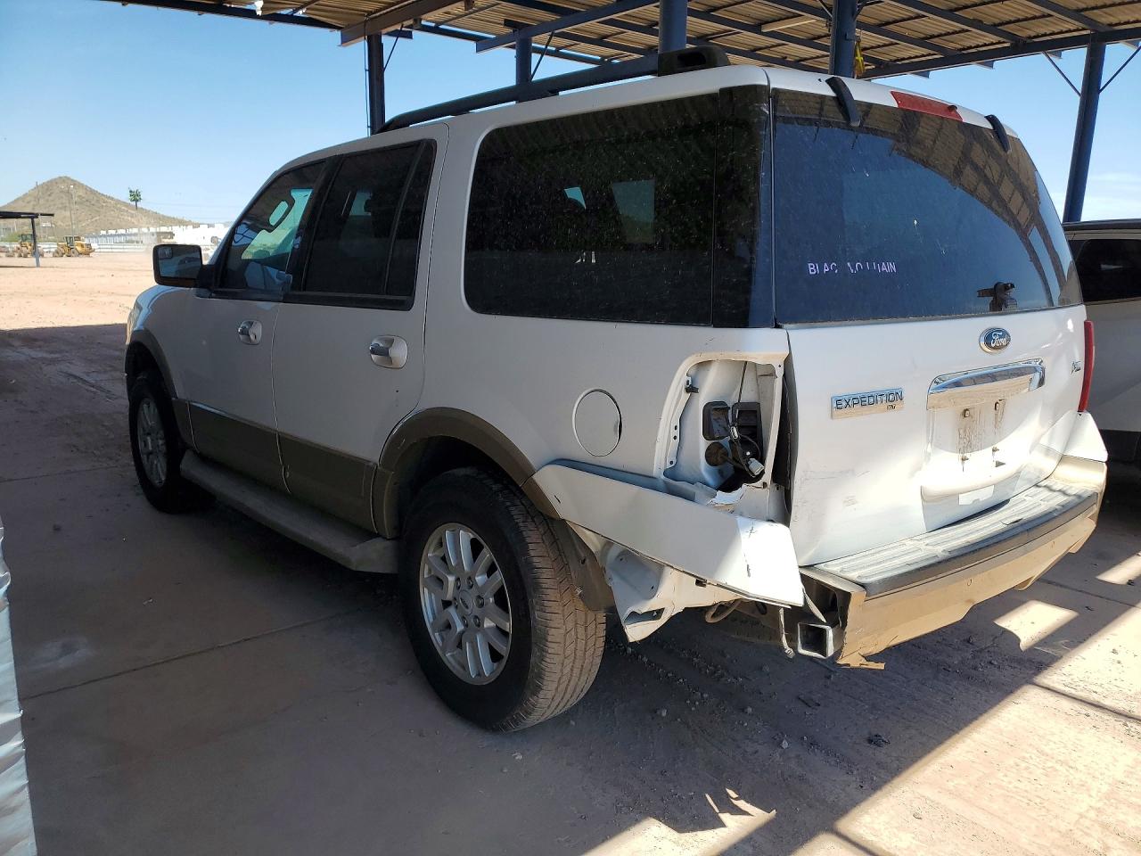 2012 FORD EXPEDITION XLT photo 2
