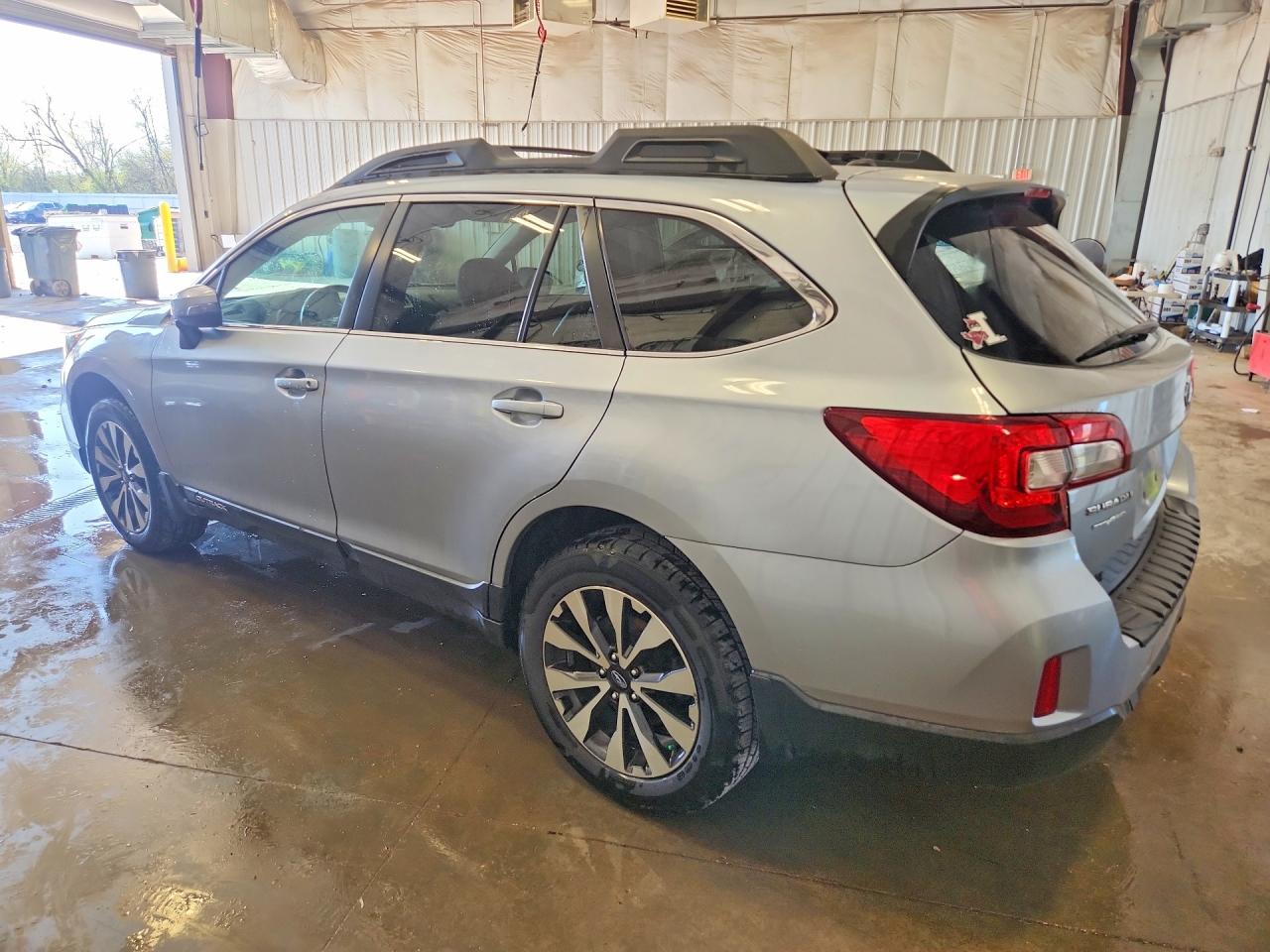 2015 SUBARU OUTBACK 2.5I LIMITED photo 3