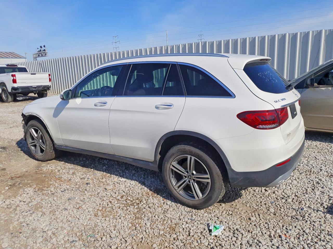 2020 MERCEDES-BENZ GLC 300 4MATIC photo 2