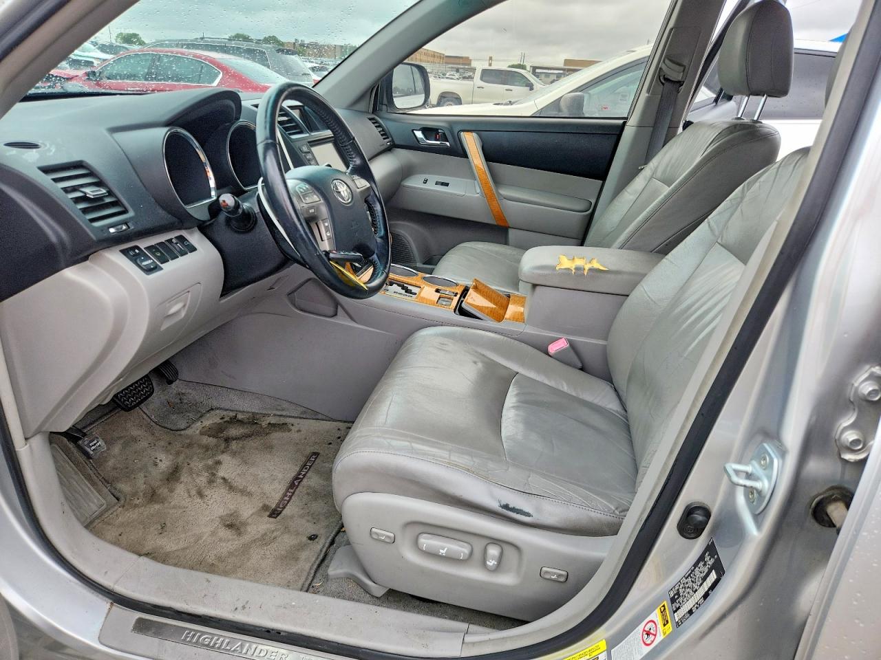 2009 TOYOTA HIGHLANDER HYBRID LIMITED photo 13