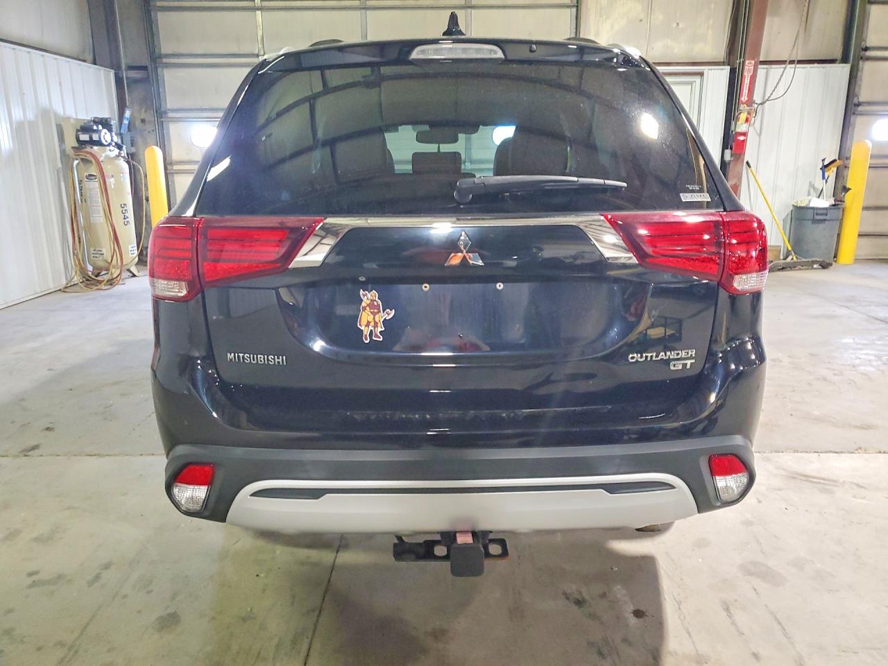 2019 MITSUBISHI OUTLANDER GT photo 11