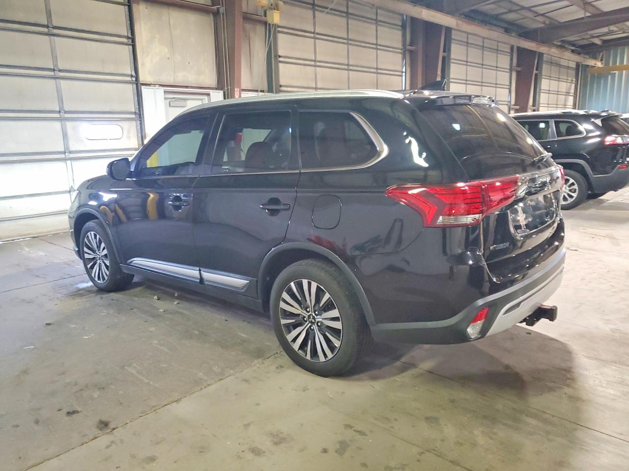 2019 MITSUBISHI OUTLANDER GT photo 3