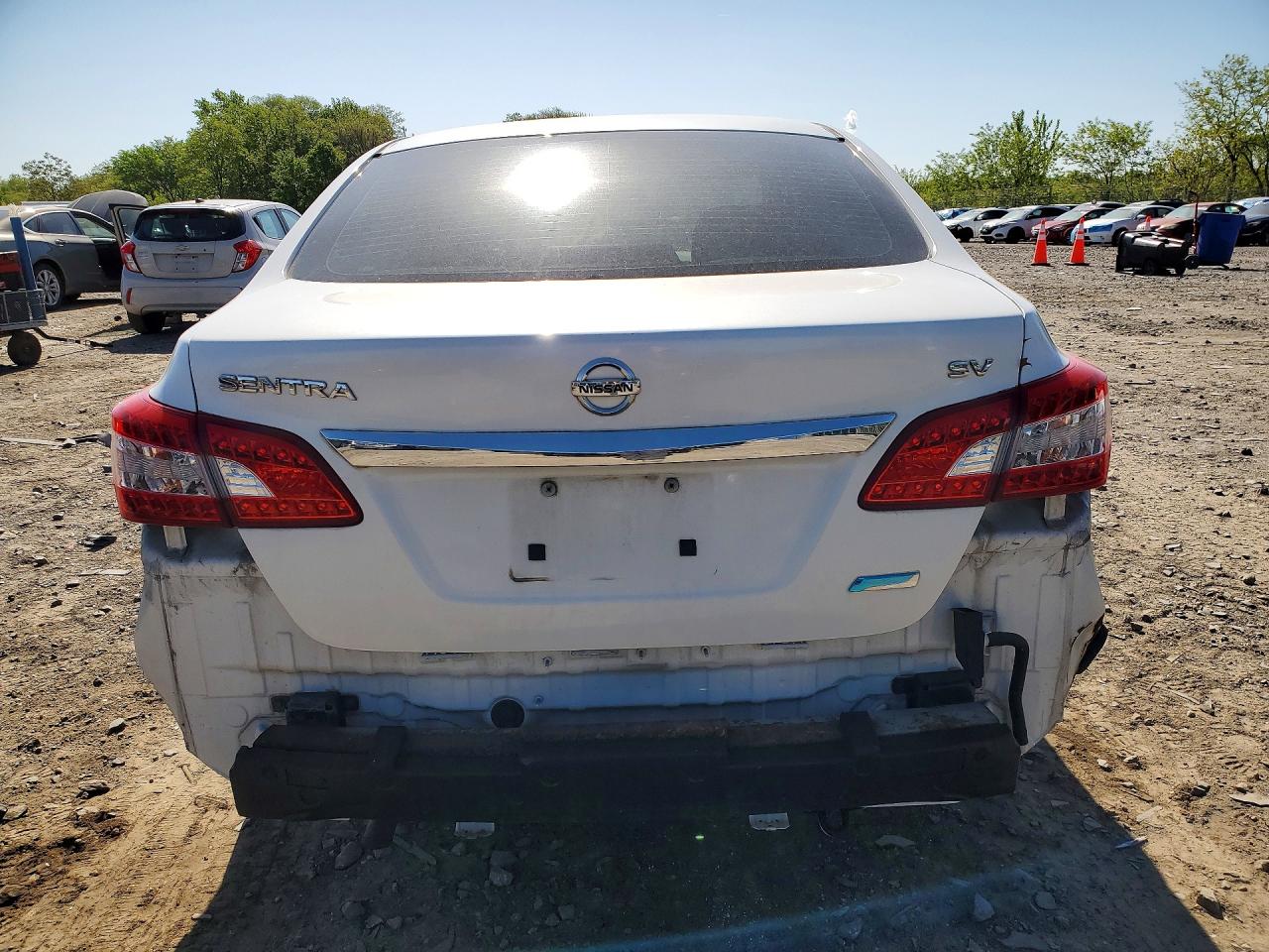 2013 NISSAN SENTRA S photo 11