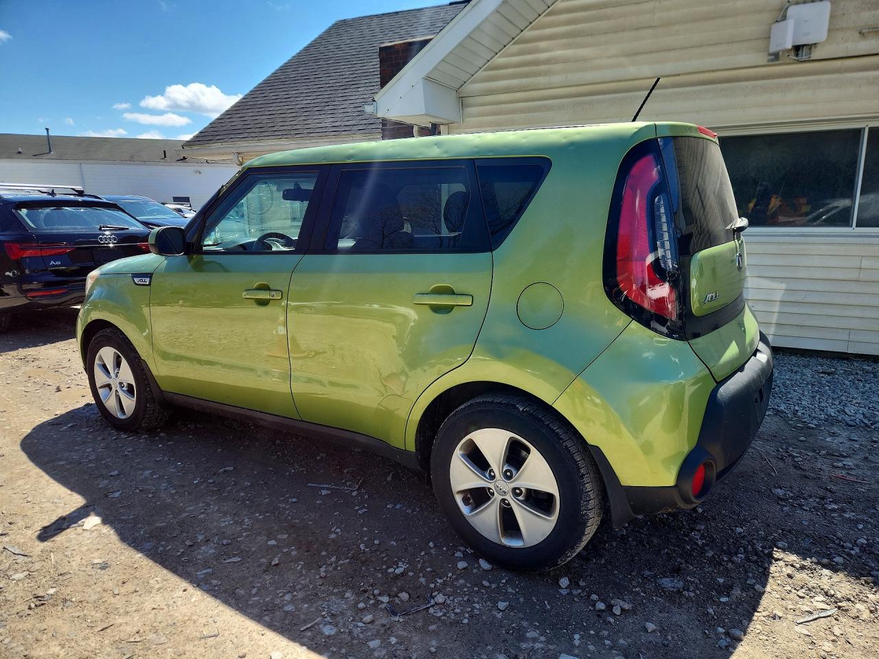 2016 KIA SOUL BASE photo 3