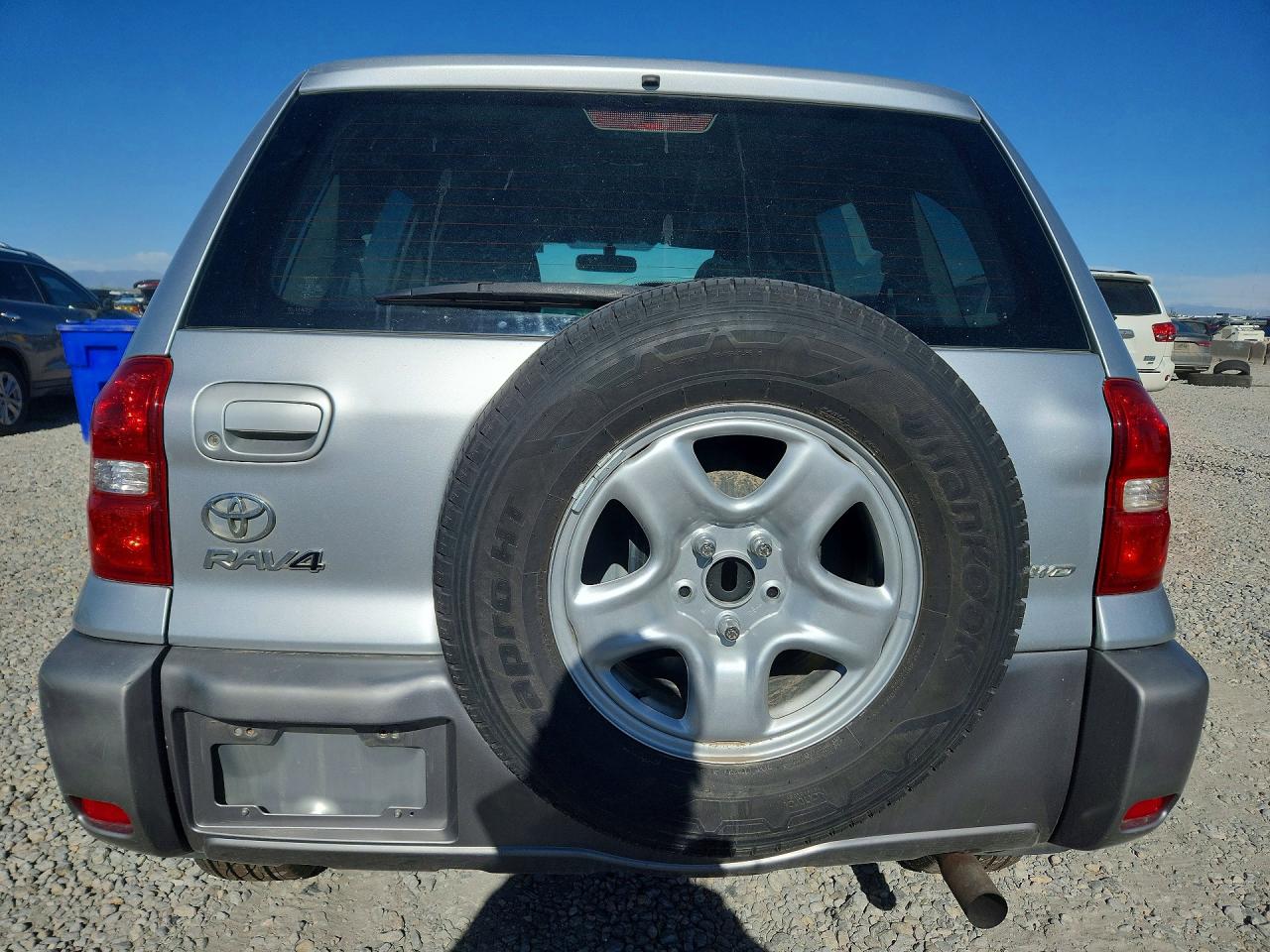2004 TOYOTA RAV4 BASE photo 6