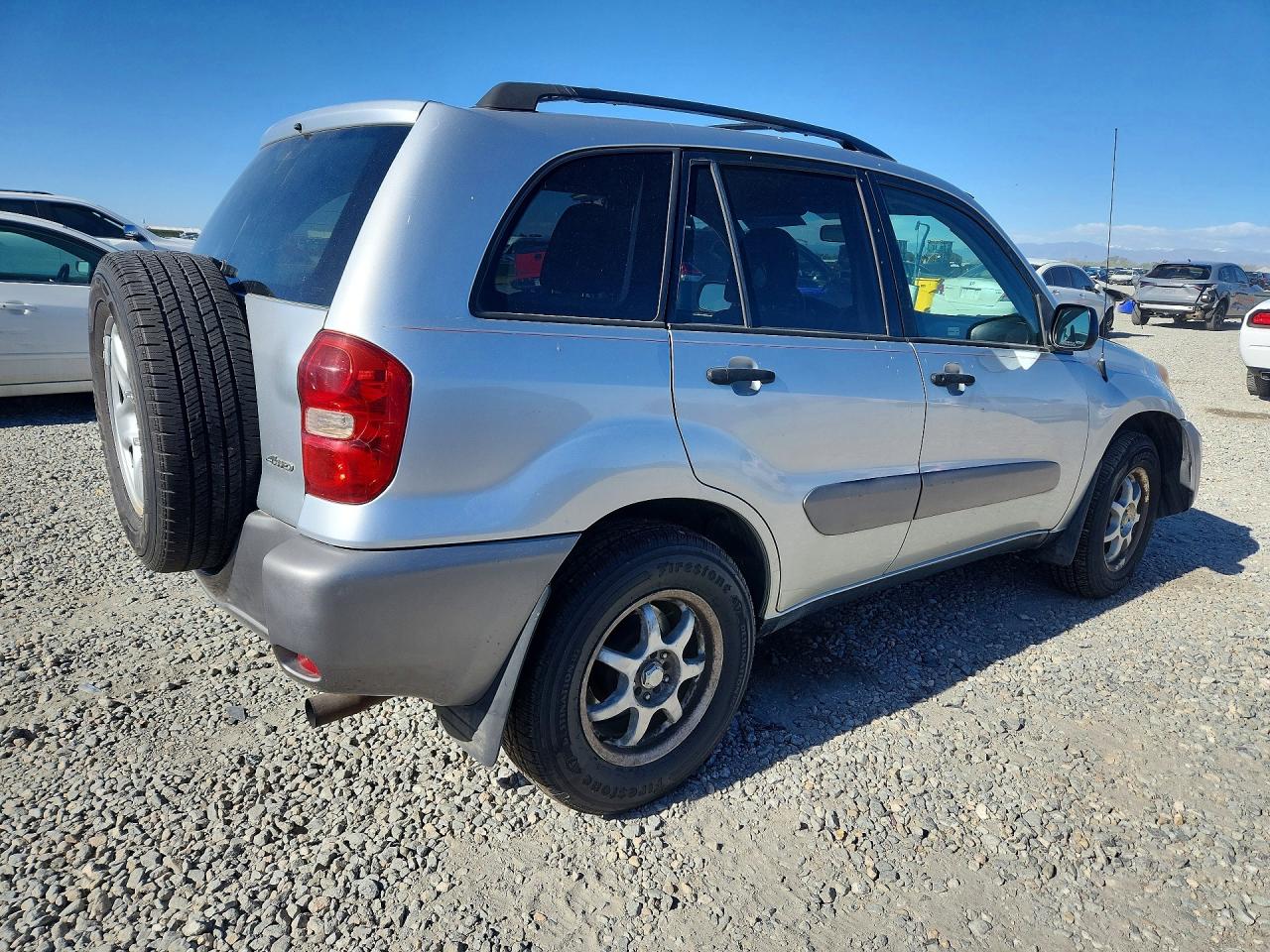 2004 TOYOTA RAV4 BASE photo 3