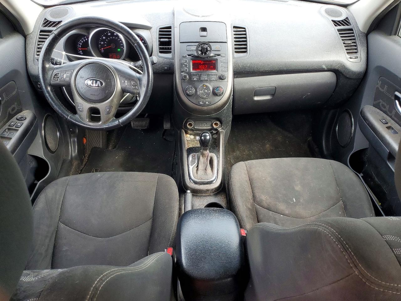 2013 KIA SOUL + photo 15