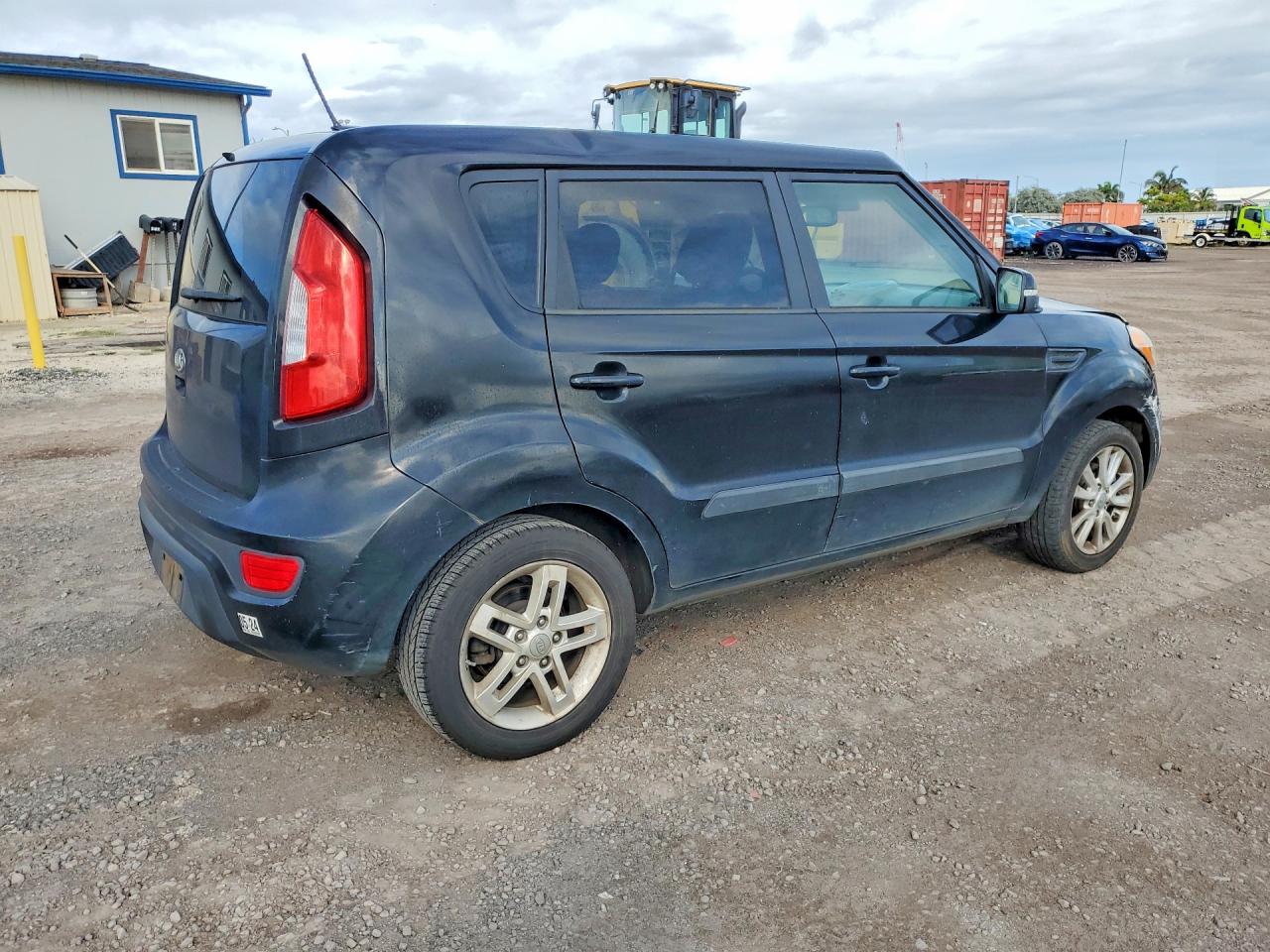 2013 KIA SOUL + photo 5