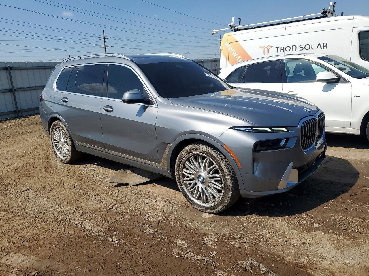 2023 BMW X7 XDRIVE40I photo 10