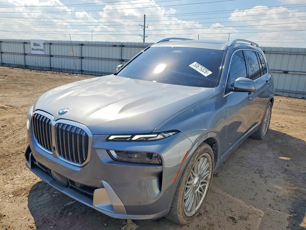 2023 BMW X7