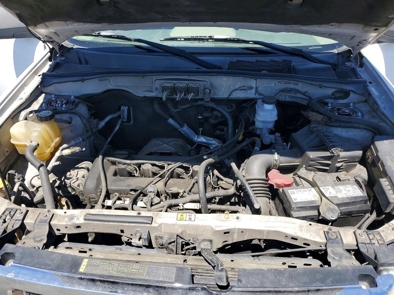 2008 FORD ESCAPE XLS photo 34