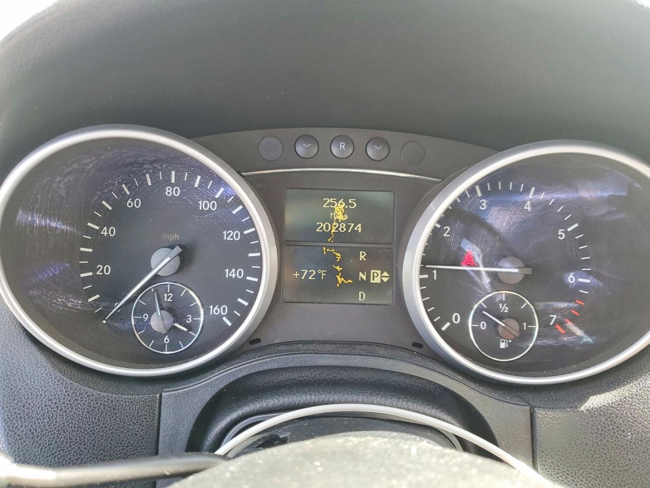 2010 MERCEDES-BENZ ML 350 photo 25