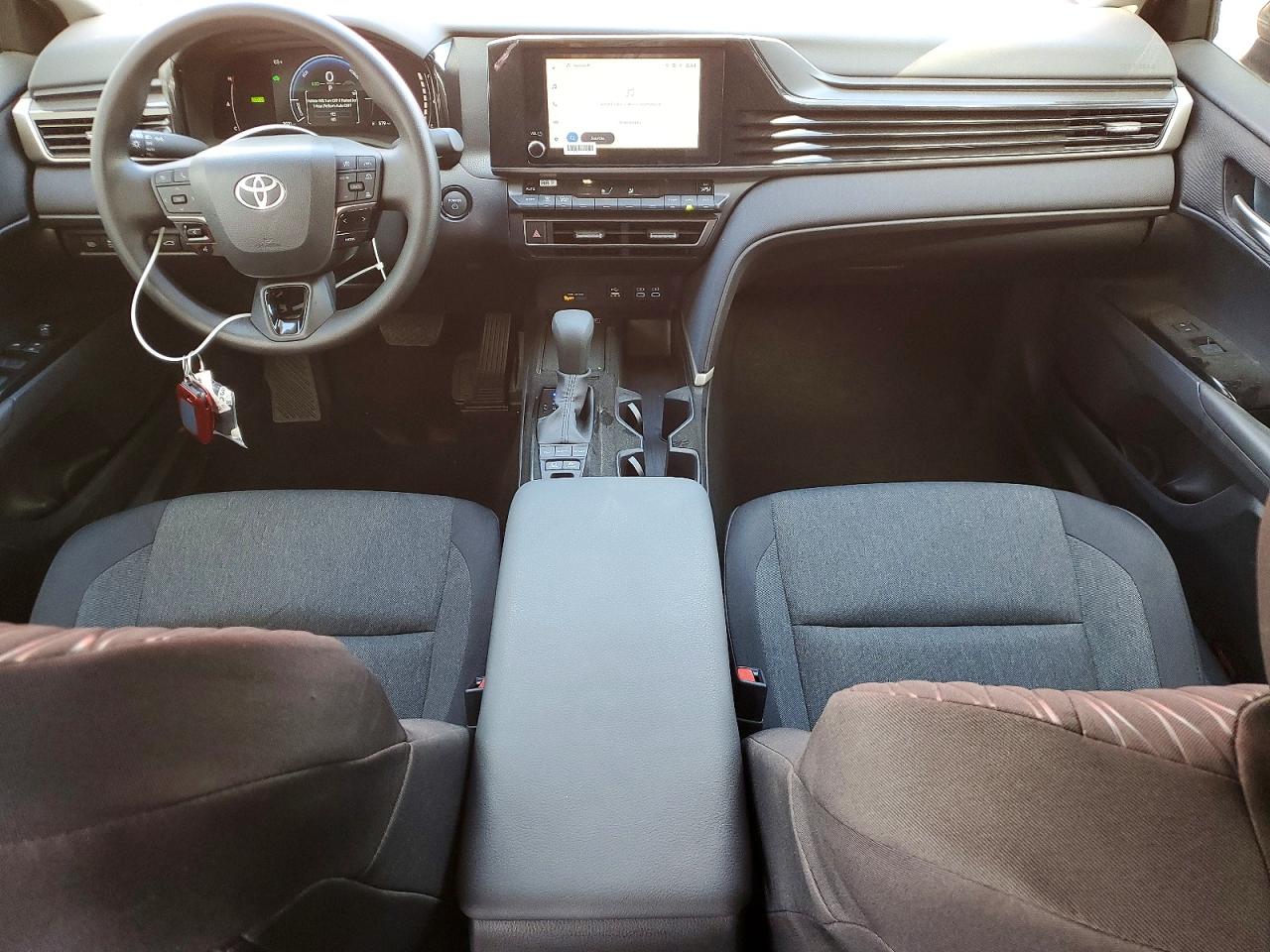 2026 TOYOTA CAMRY LE photo 15