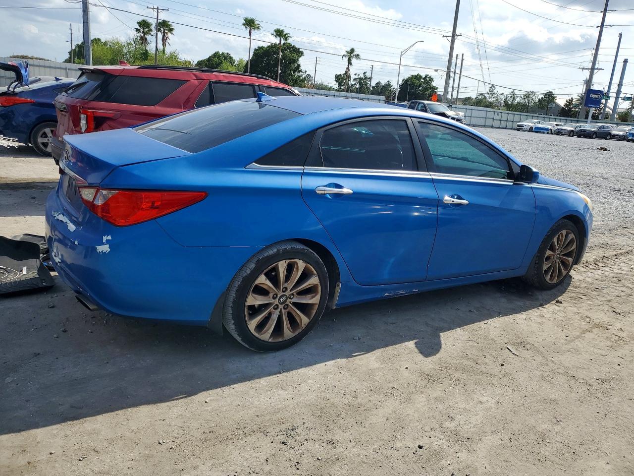 2013 HYUNDAI SONATA SE photo 7