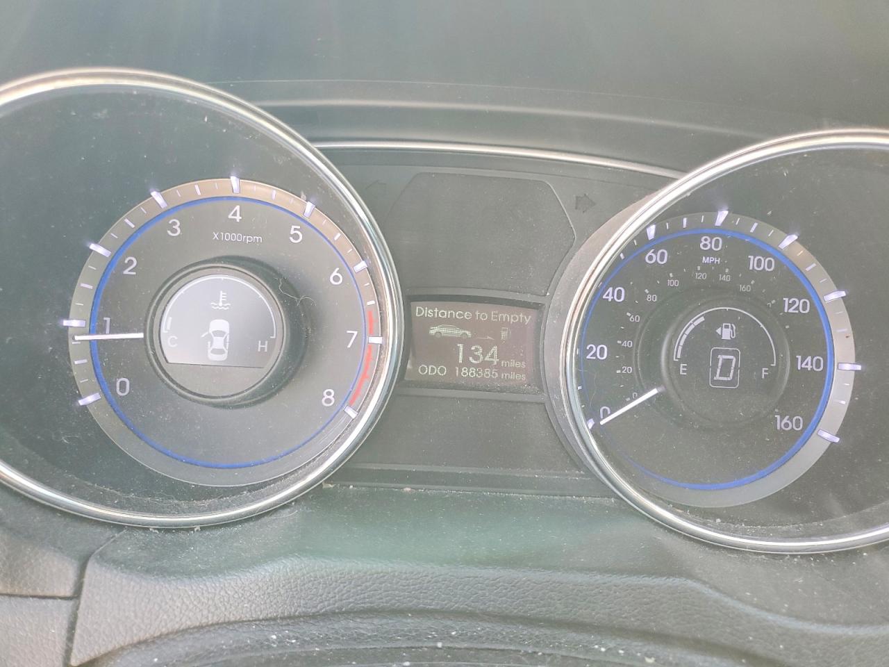 2013 HYUNDAI SONATA SE photo 25