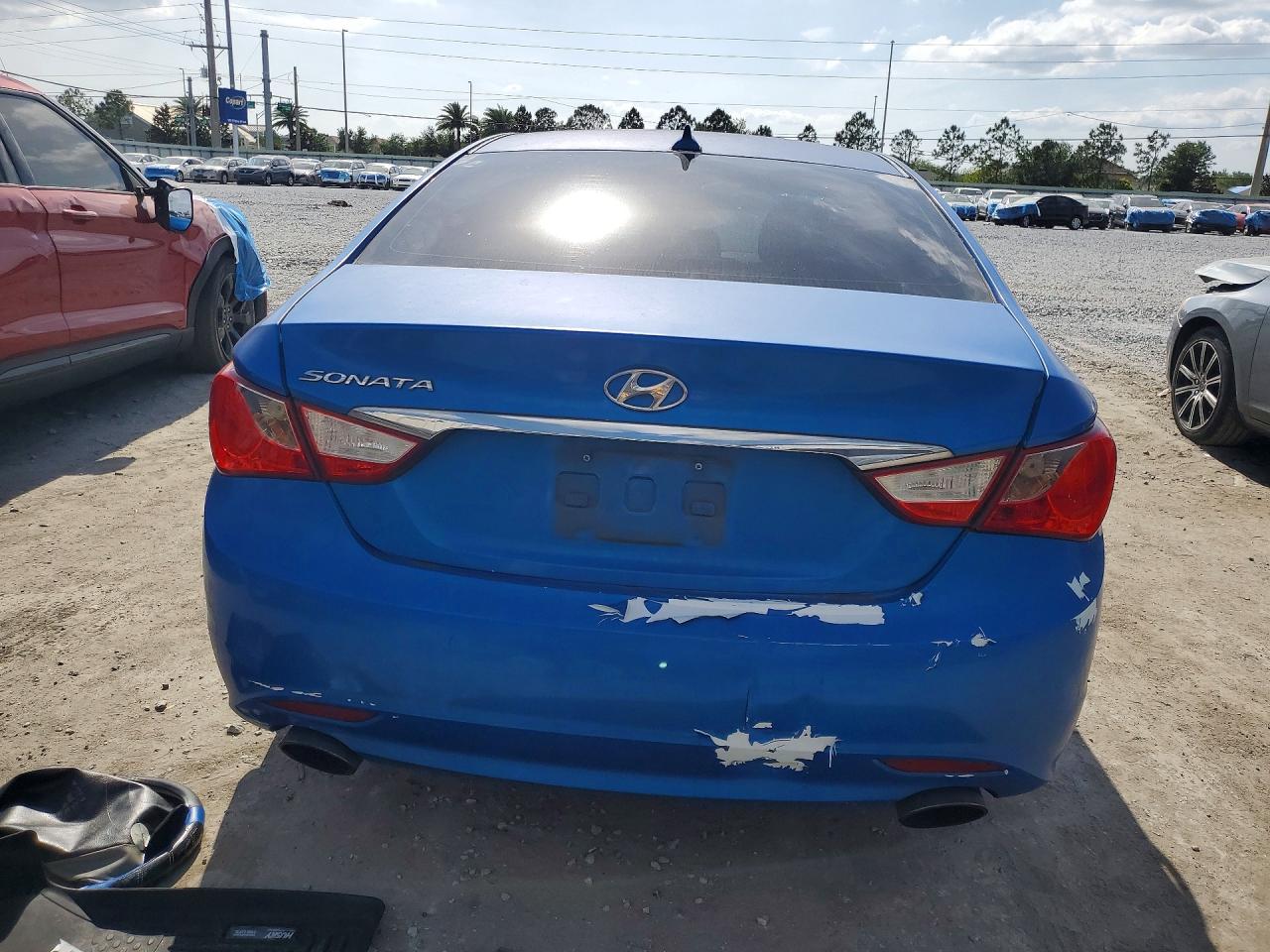 2013 HYUNDAI SONATA SE photo 16