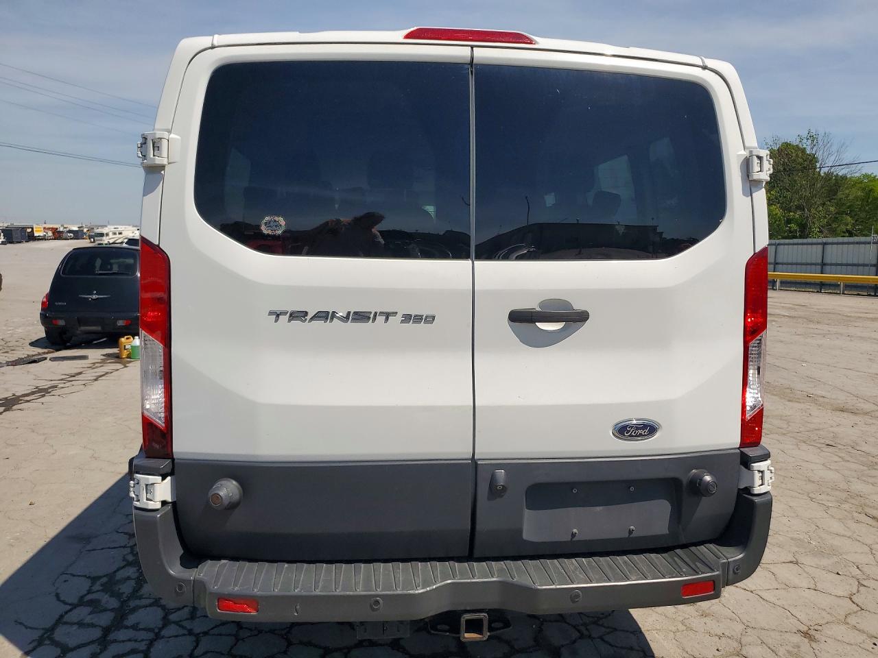 2017 FORD TRANSIT T-350 photo 16