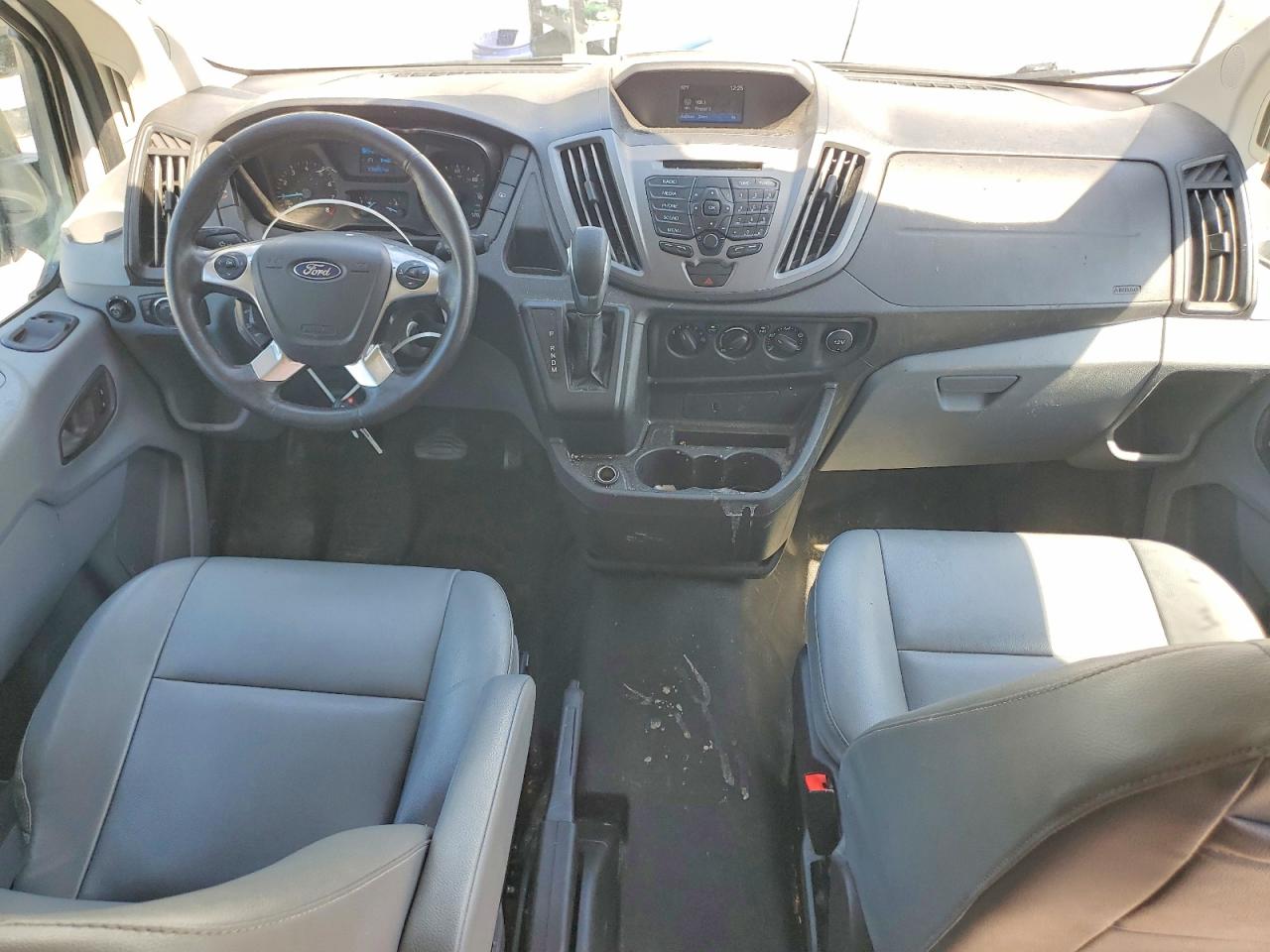 2017 FORD TRANSIT T-350 photo 22