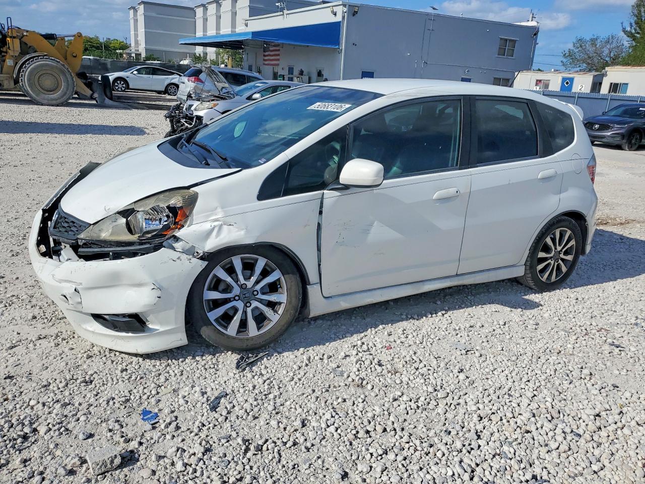 2013 HONDA FIT
