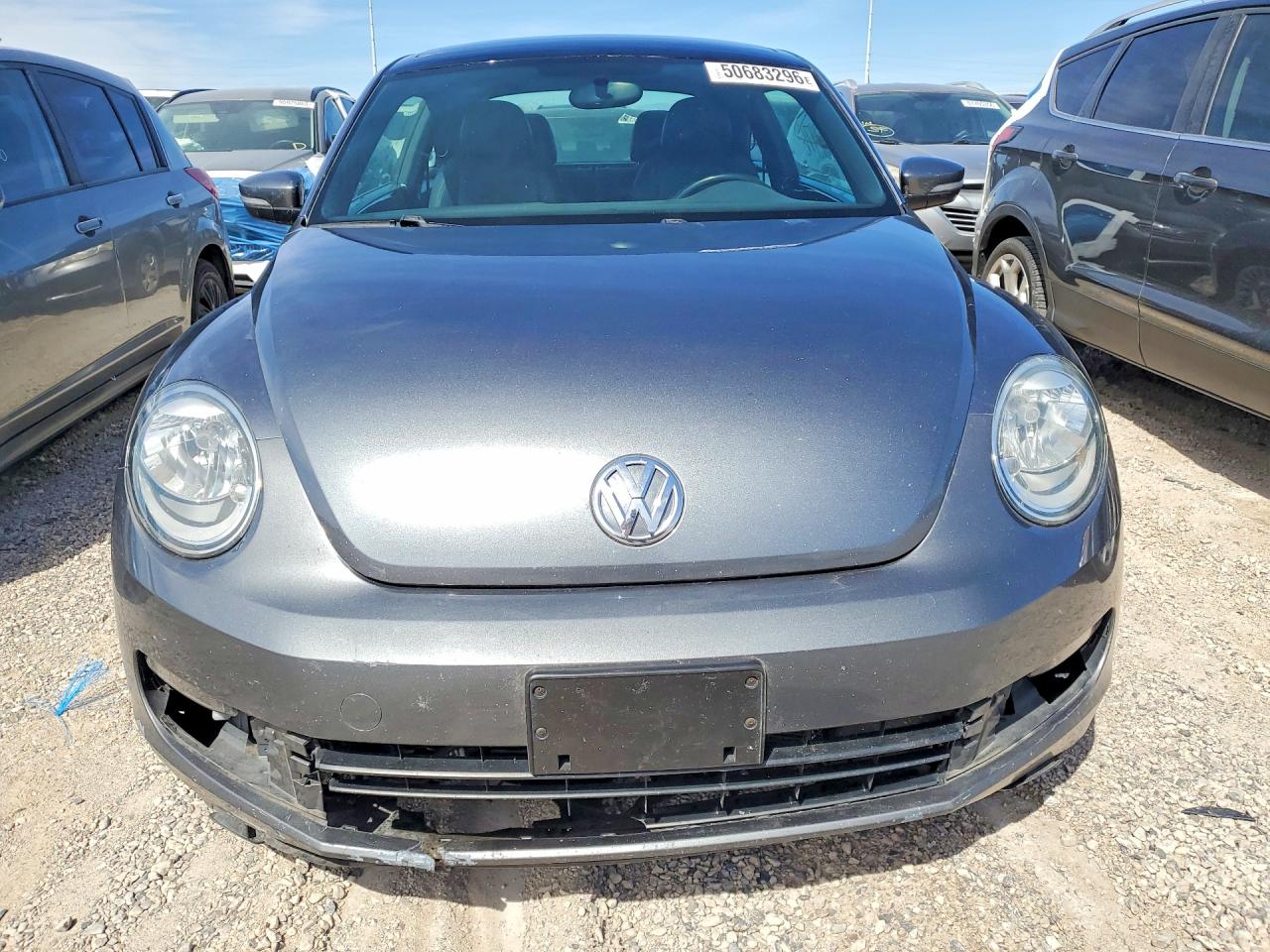 2014 VOLKSWAGEN BEETLE photo 9