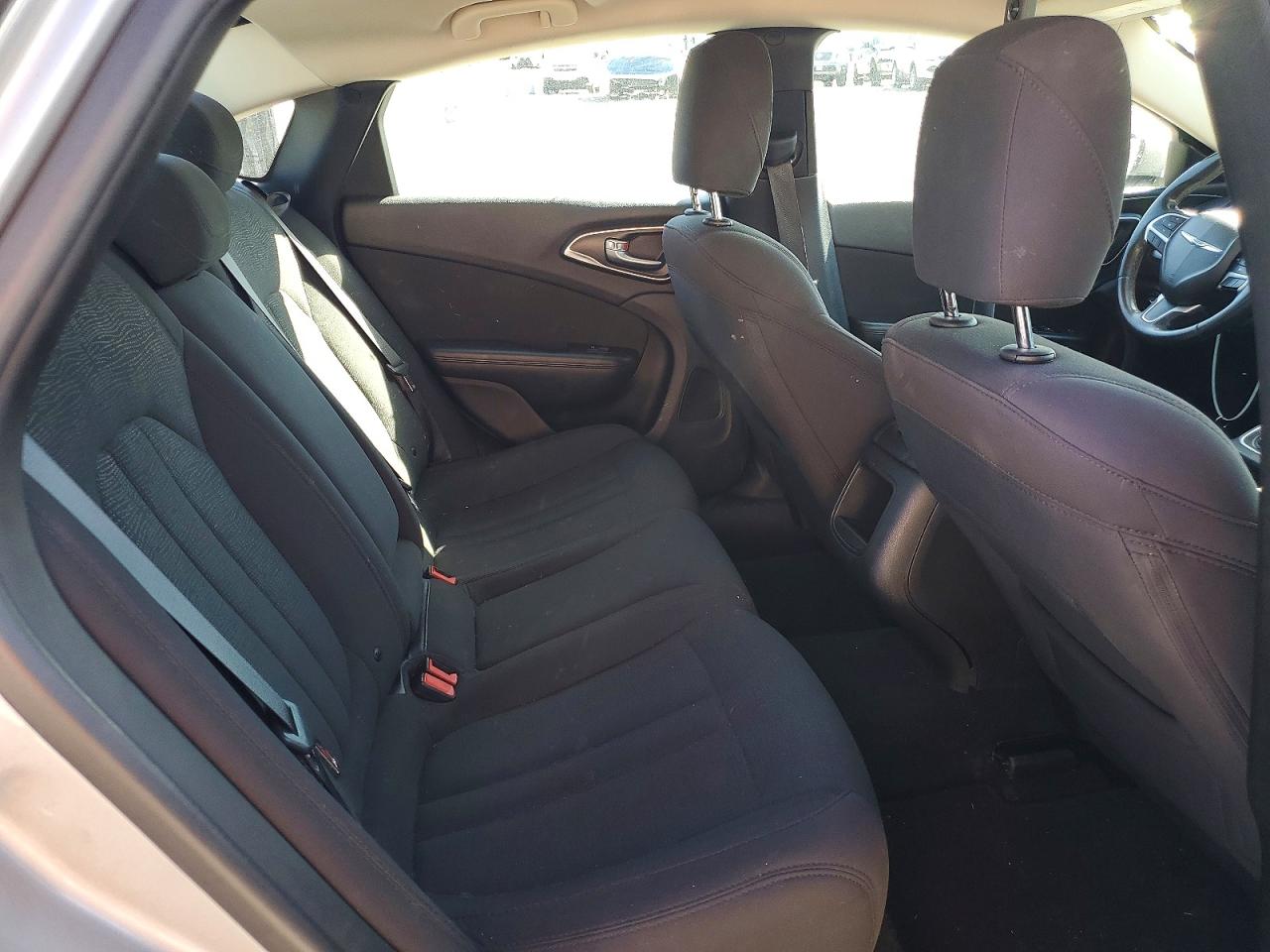 2015 CHRYSLER 200 LIMITED photo 28