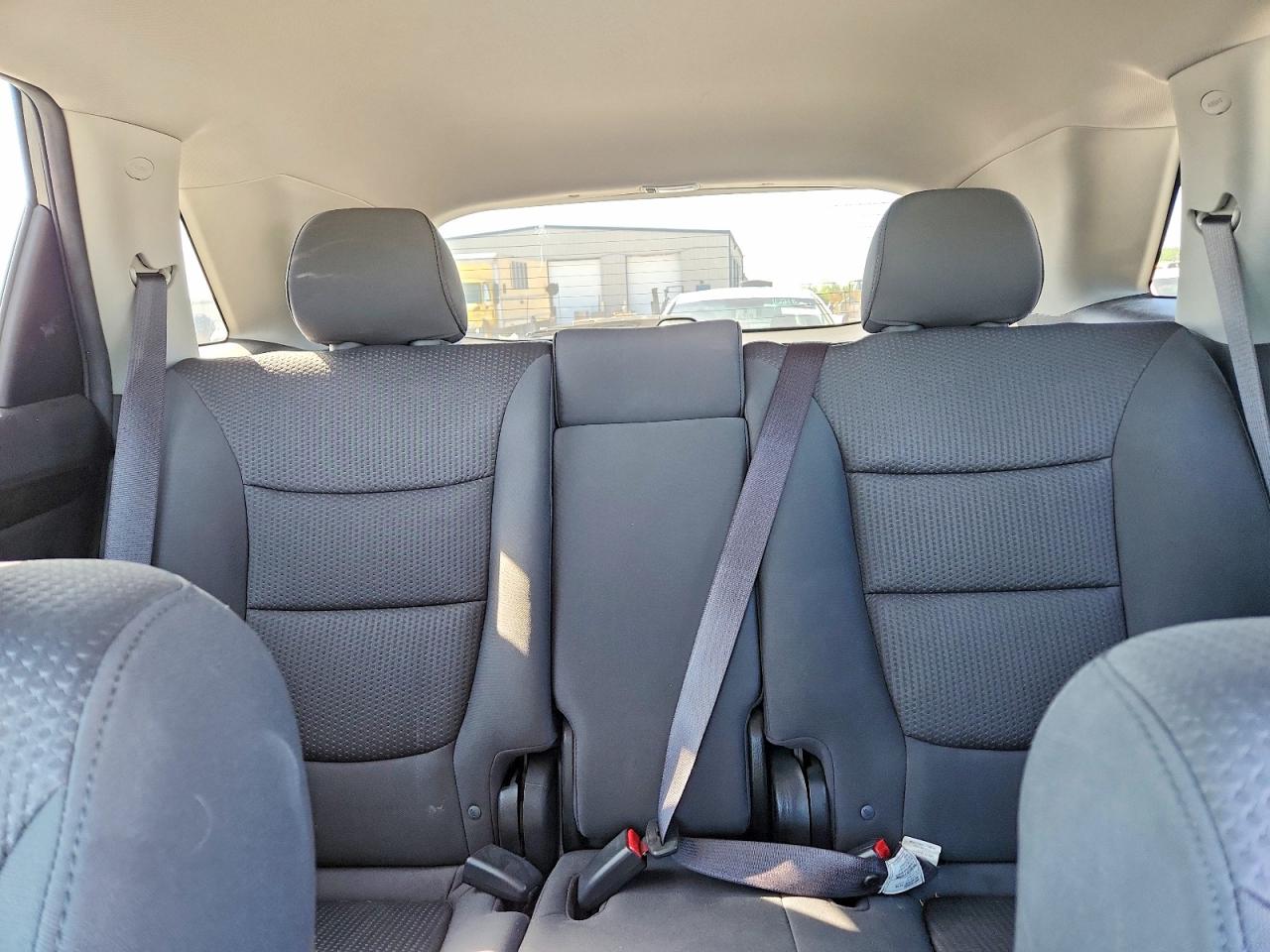 2012 KIA SORENTO LX photo 19