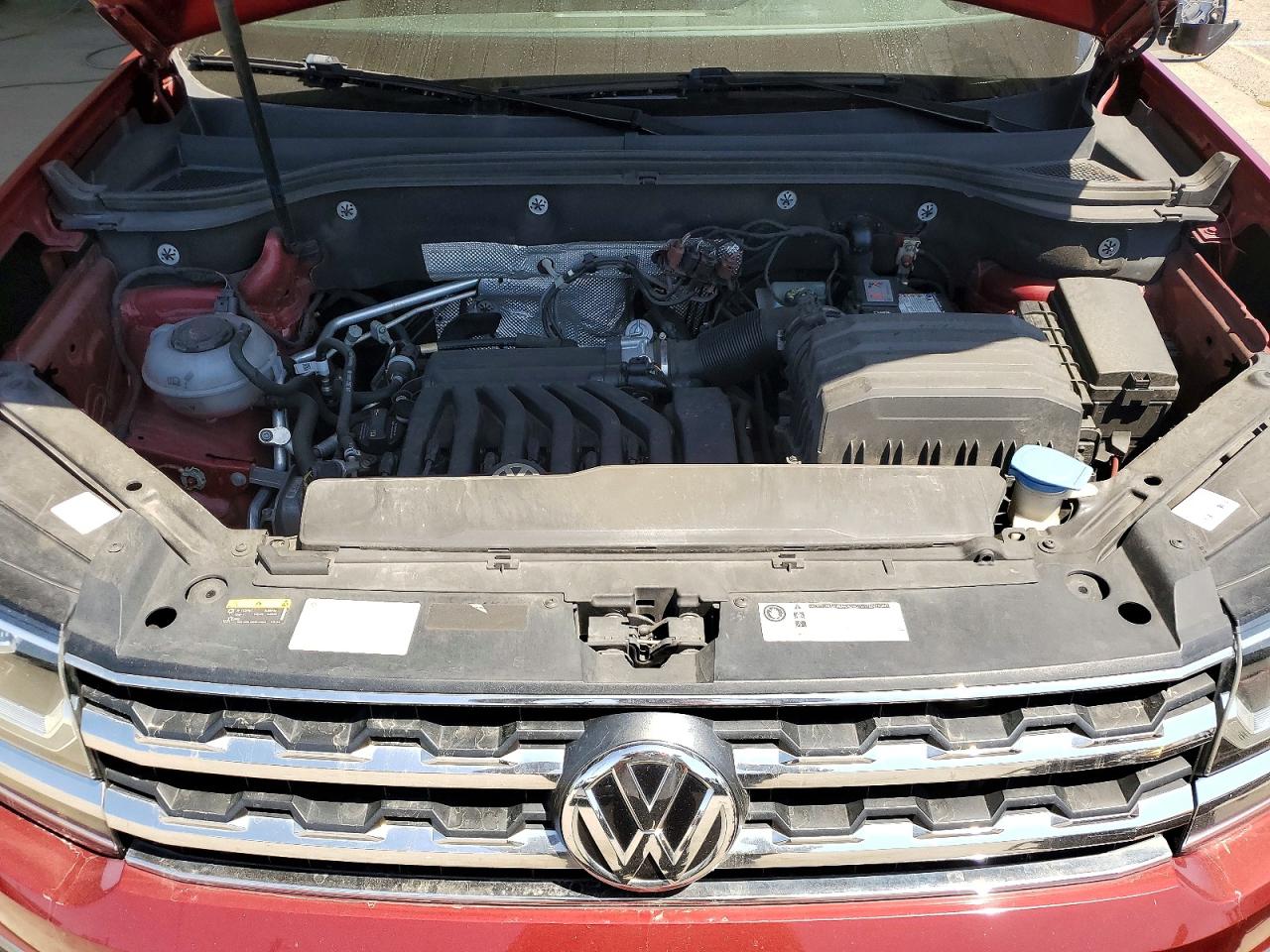 2018 VOLKSWAGEN ATLAS SE photo 23