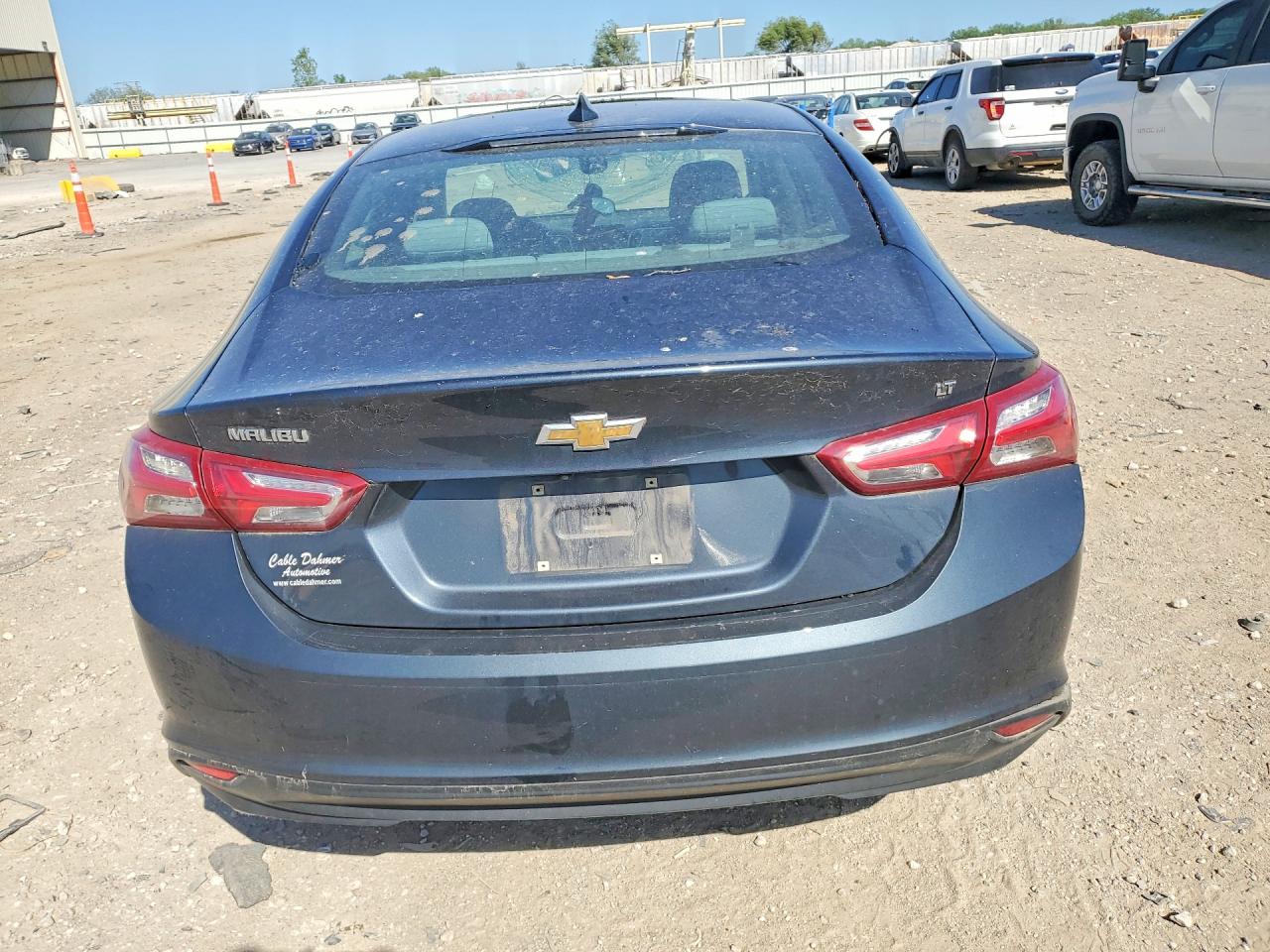 2021 CHEVROLET MALIBU LT photo 11