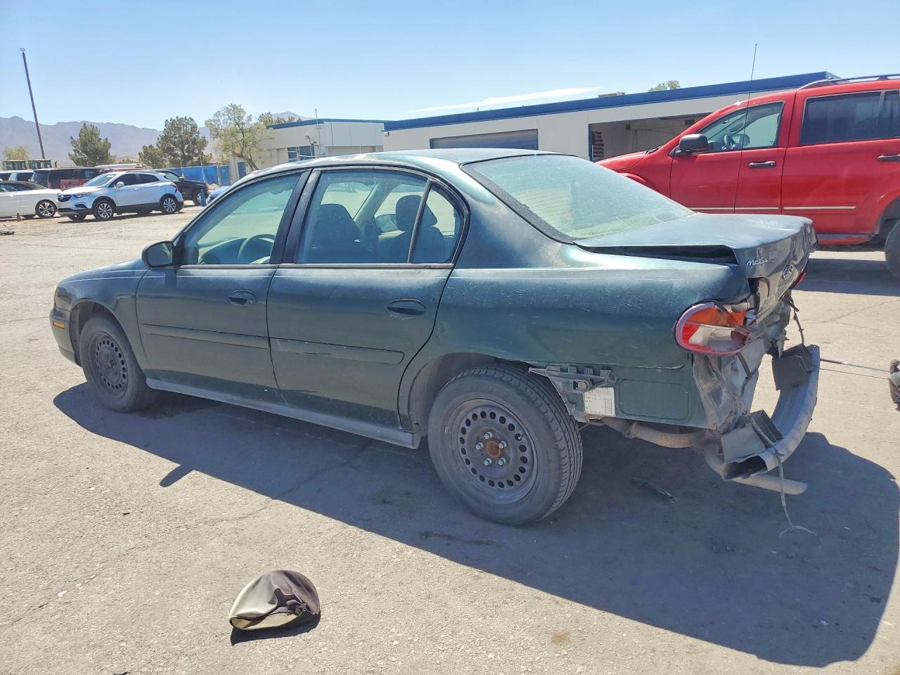 2003 CHEVROLET MALIBU photo 2