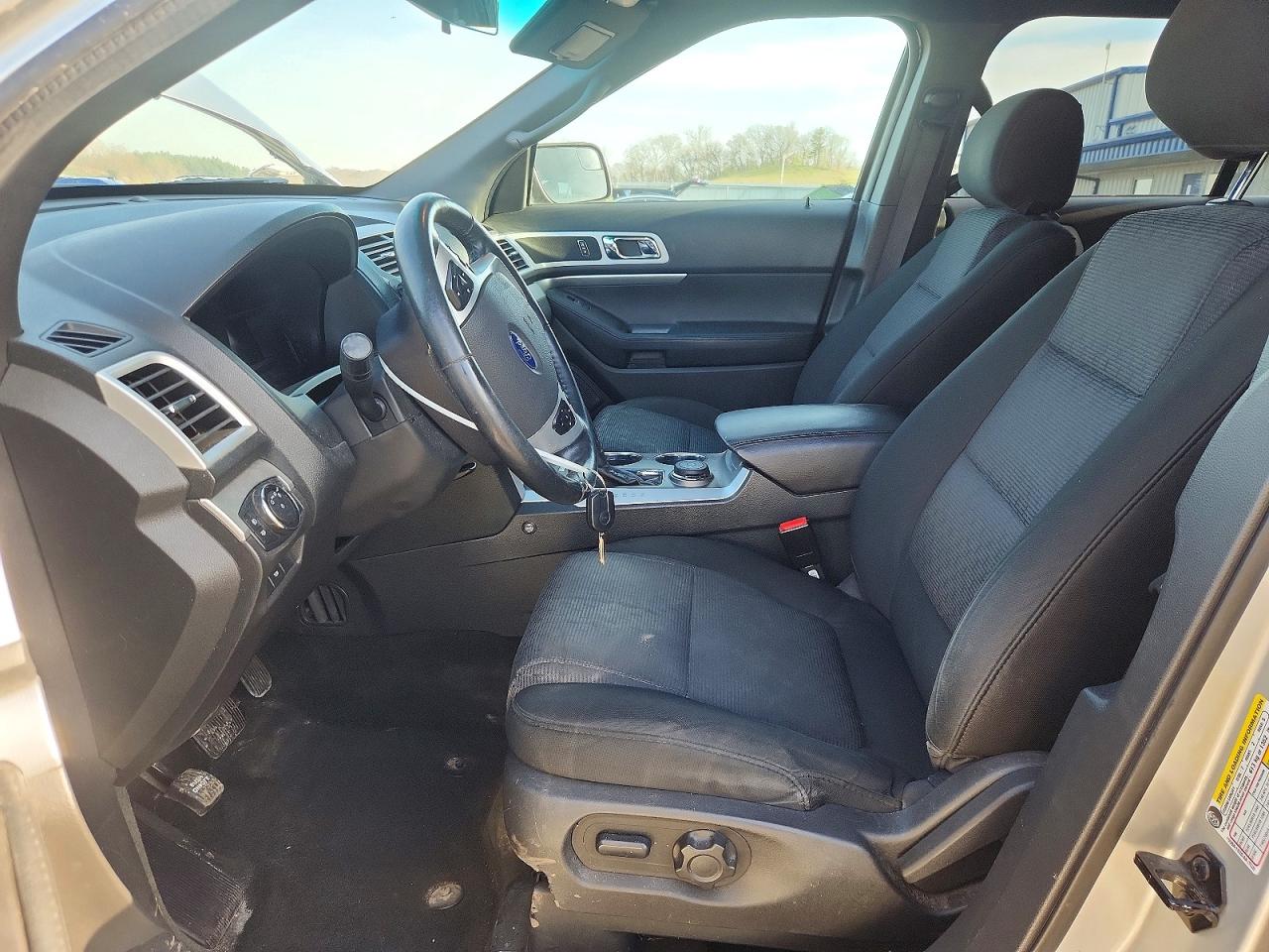 2014 FORD EXPLORER XLT photo 7