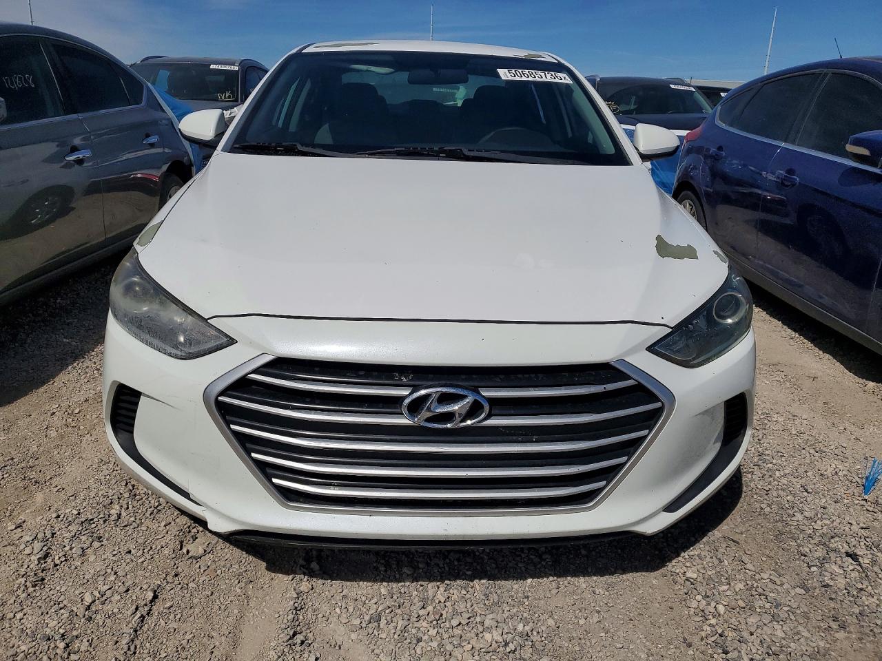 2017 HYUNDAI ELANTRA SE photo 13