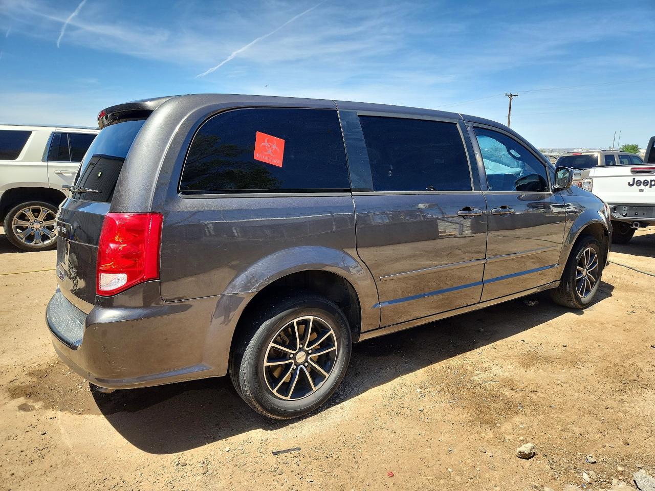2015 DODGE GRAND CARAVAN SXT photo 5