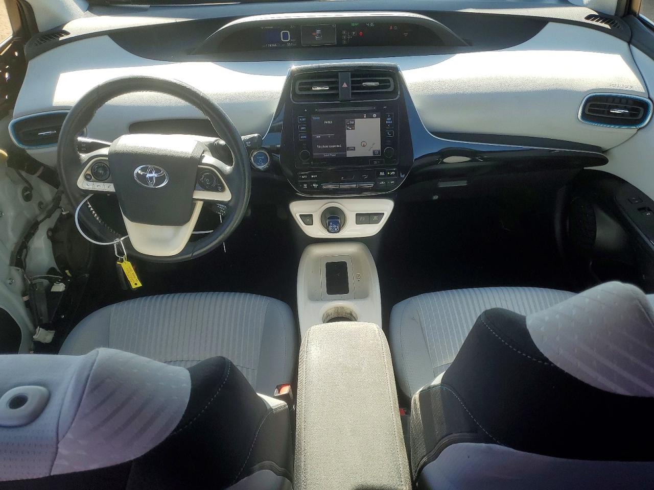 2016 TOYOTA PRIUS THREE photo 15
