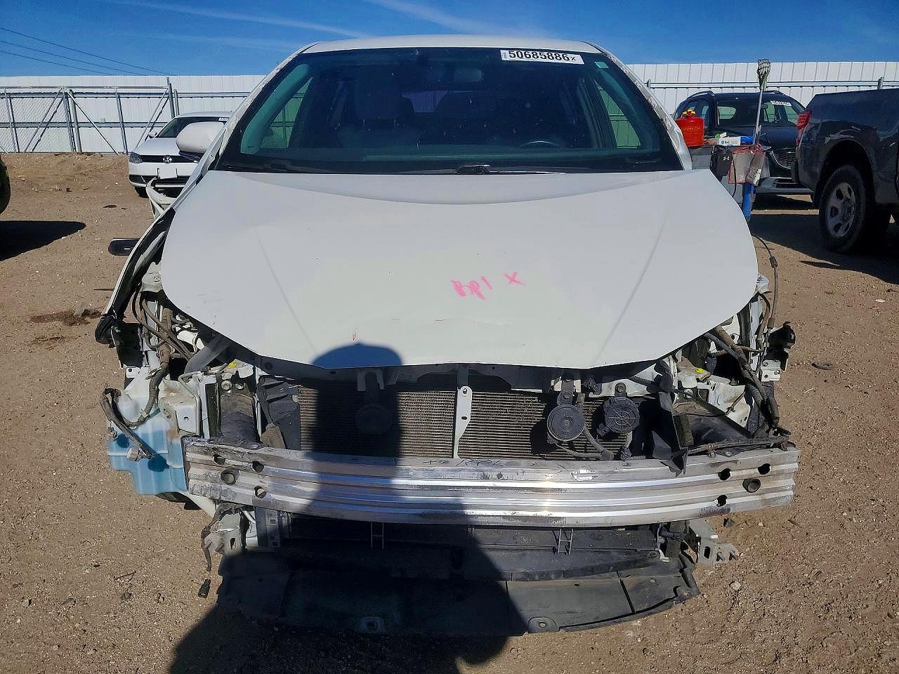 2016 TOYOTA PRIUS THREE photo 9