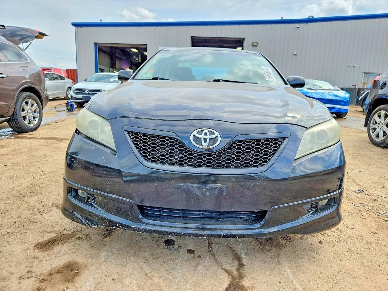 2009 TOYOTA CAMRY SE photo 13